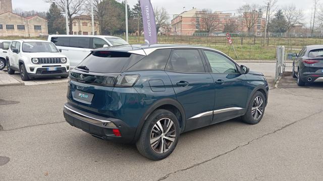 PEUGEOT 3008 usata, con Sistema di navigazione