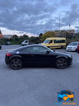 AUDI TT usata, con Autoradio