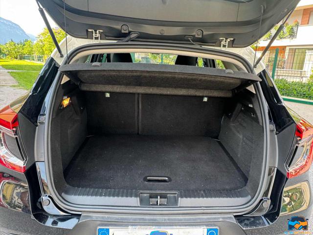 RENAULT Captur usata, con Sistema di navigazione