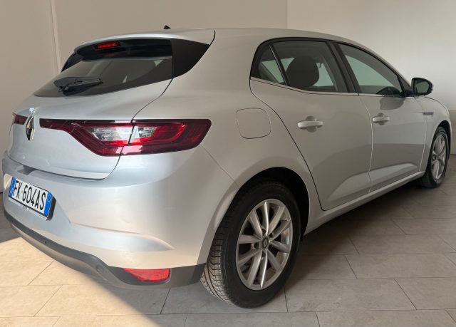 RENAULT Megane usata 3