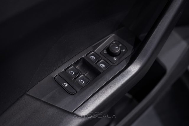 VOLKSWAGEN T-Cross usata, con Controllo trazione