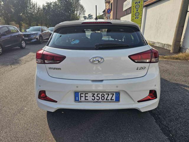 HYUNDAI i20 usata, con Airbag Passeggero