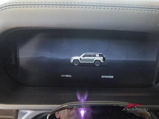 LAND ROVER Defender usata 8