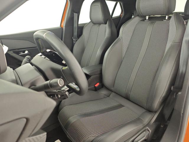 PEUGEOT 2008 usata, con Cruise Control