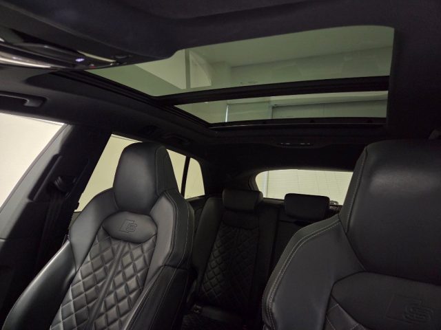AUDI Q8 usata, con Sistema di navigazione