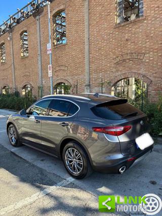 ALFA ROMEO Stelvio usata, con Alzacristalli elettrici