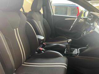 OPEL Corsa usata, con Autoradio