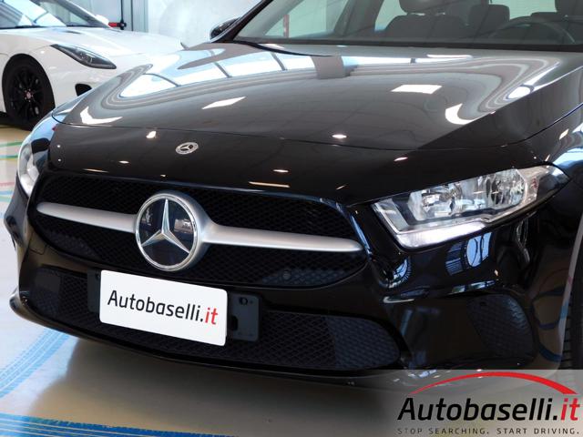 MERCEDES-BENZ A 180 usata, con Sensore di luce