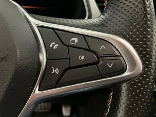 RENAULT Captur usata, con Sensori di parcheggio anteriori