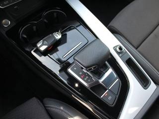AUDI A4 usata, con Sensori di parcheggio anteriori