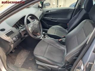 OPEL Astra usata, con Chiusura centralizzata