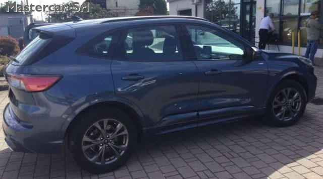 FORD Kuga usata, con Autoradio