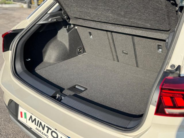 VOLKSWAGEN T-Roc usata, con Fendinebbia