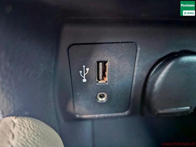 NISSAN Micra usata, con Touch screen