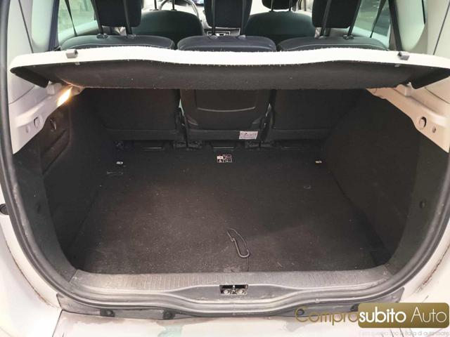 RENAULT Scenic usata 46