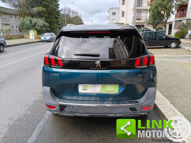 PEUGEOT 5008 usata, con Cerchi in lega