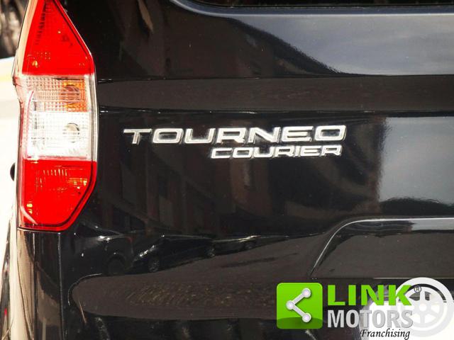 FORD Tourneo Courier usata, con Cerchi in lega
