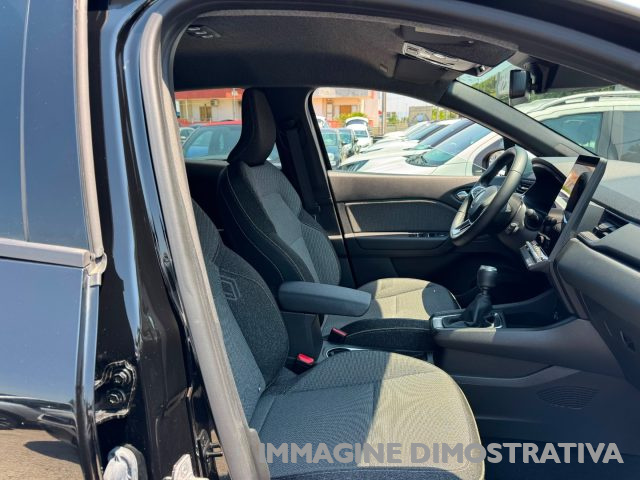 RENAULT Captur usata, con Lettore CD