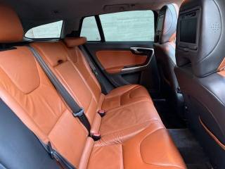VOLVO V60 usata, con Cruise Control