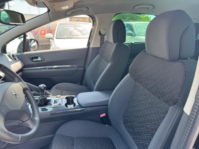 PEUGEOT 3008 usata, con Climatizzatore
