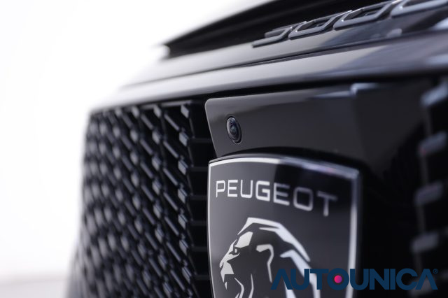 PEUGEOT 3008 usata, con 360° camera