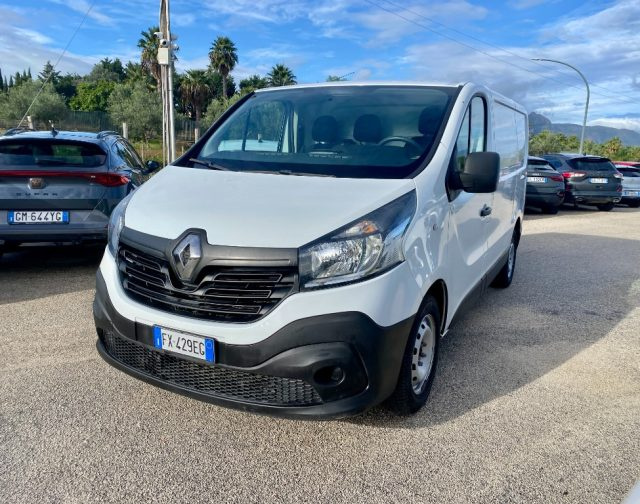 RENAULT Trafic usata, con ABS