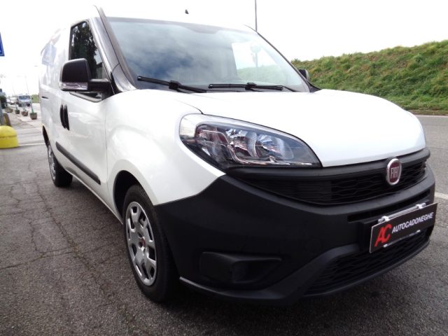 FIAT Doblo usata, con Airbag laterali