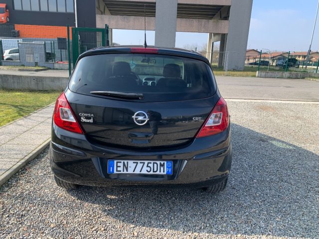 OPEL Corsa usata, con Autoradio