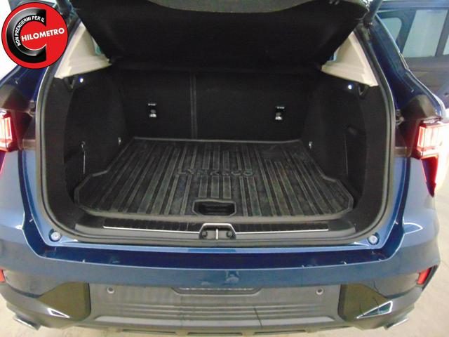 LYNK & CO 01 usata, con Autoradio