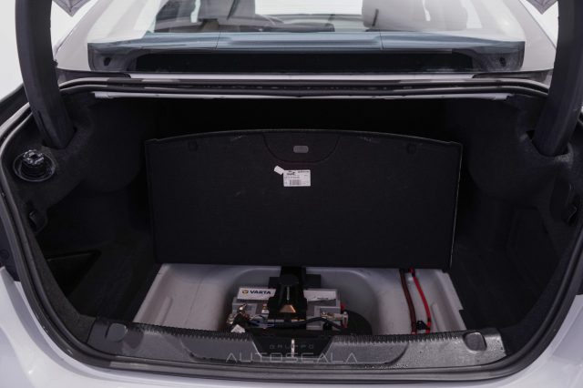 JAGUAR XE usata 40