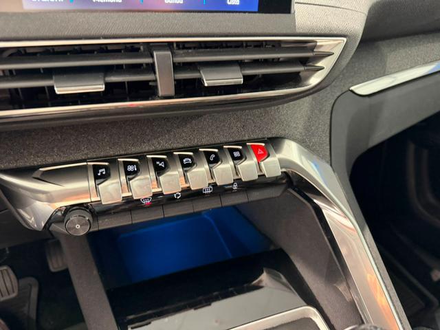 PEUGEOT 3008 usata, con Sedile posteriore sdoppiato