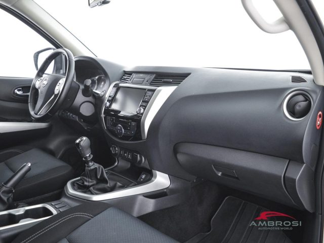 NISSAN Navara usata 11