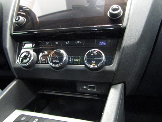 SKODA Octavia usata, con Luci diurne LED