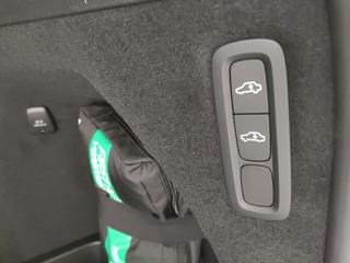 VOLVO XC90 usata, con Autoradio digitale
