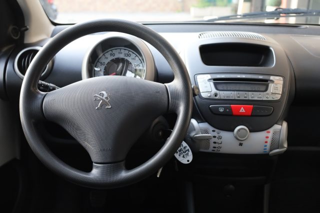 PEUGEOT 107 usata 25