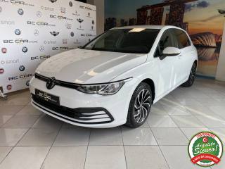 VOLKSWAGEN Golf 2.0 TDI 116cv DSG Life *NAVI*CAMERA