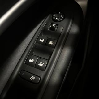 JEEP Avenger usata, con Bracciolo