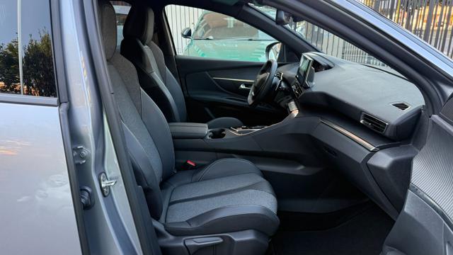 PEUGEOT 3008 usata, con Park Distance Control