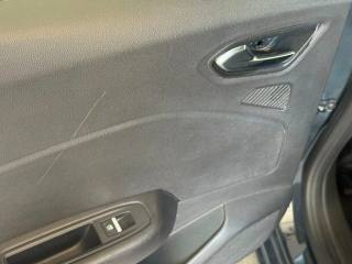 RENAULT Clio usata, con Specchietti laterali elettrici