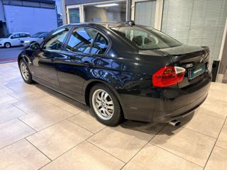BMW 320 usata, con Boardcomputer