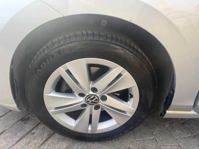 VOLKSWAGEN Golf usata, con Park Distance Control