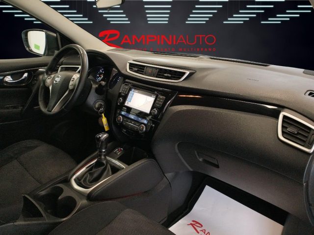 NISSAN Qashqai usata 17