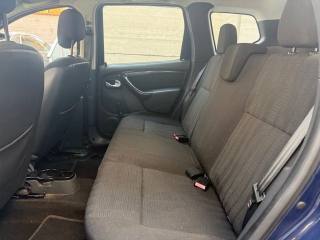 DACIA Duster usata, con Touch screen