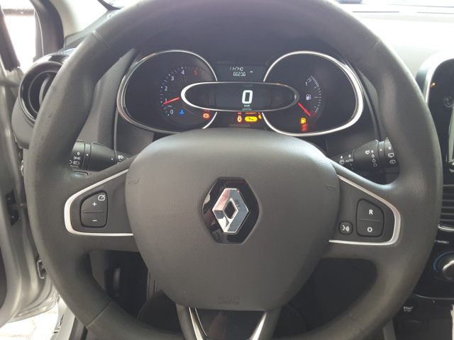 RENAULT Clio usata, con Boardcomputer