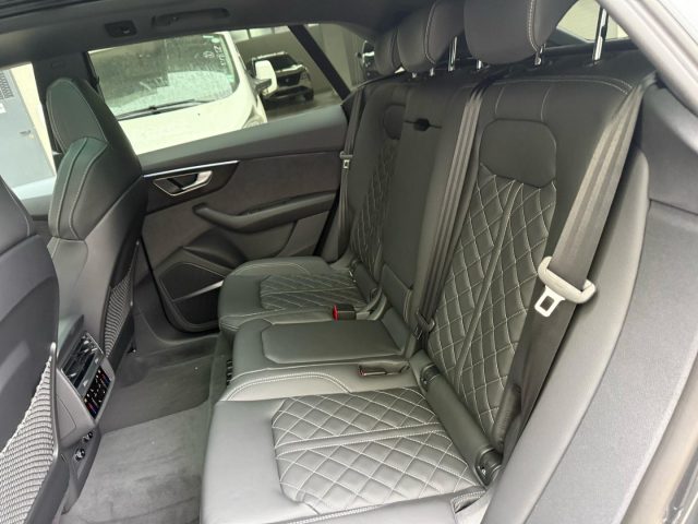 AUDI Q8 usata 40