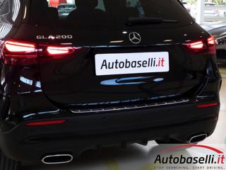 MERCEDES-BENZ GLA 200 usata, con Bracciolo