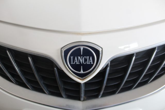LANCIA Ypsilon usata, con Specchietti laterali elettrici
