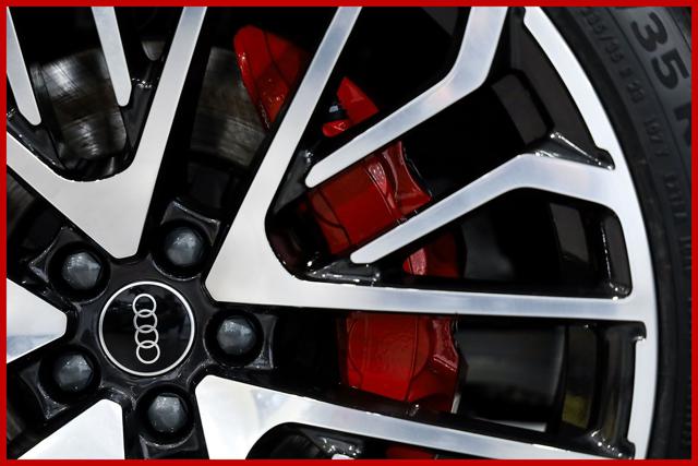AUDI Q8 usata, con Chiusura centralizzata