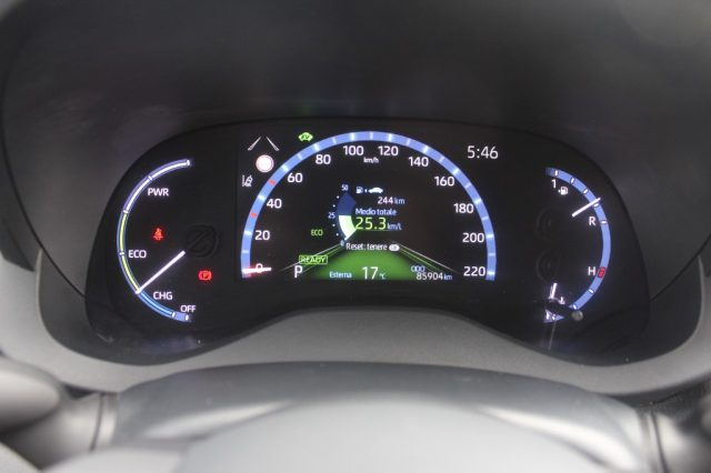 TOYOTA Yaris Cross usata, con Fendinebbia