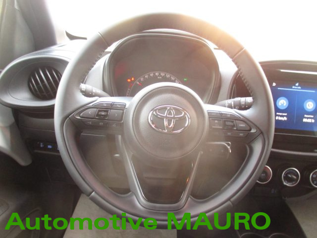TOYOTA Aygo usata 16